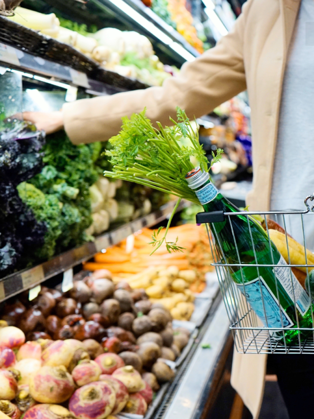 10 Money-Saving Grocery Tips: Eat Well on a Tight Budget